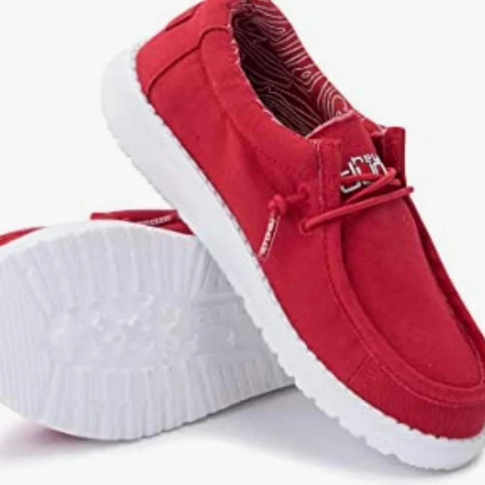 HEY DUDE WALLY YOUTH RED - Picture 1 of 7